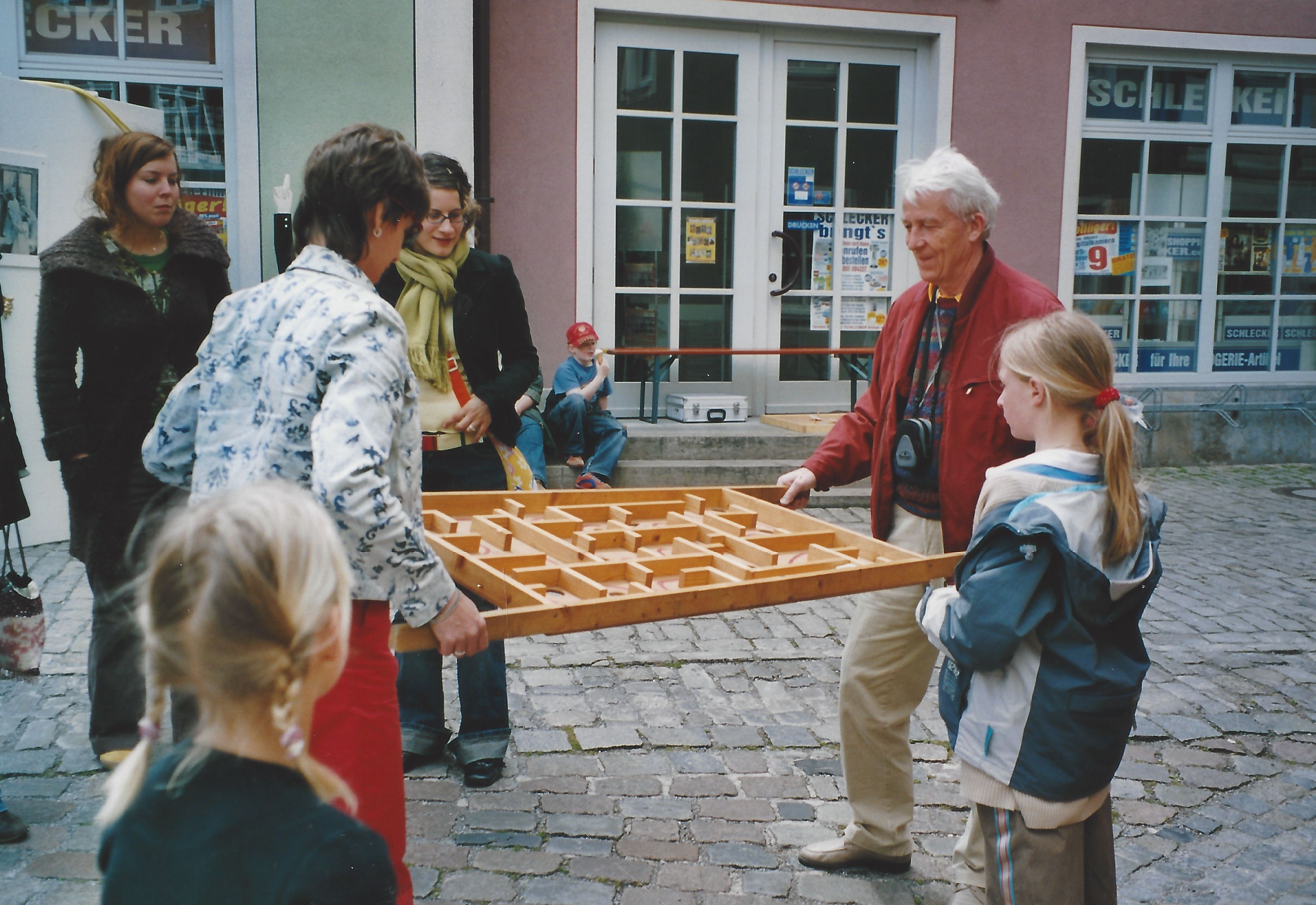 Labyrinth als Teil der Kinderanimation in Marktbreit in Franken